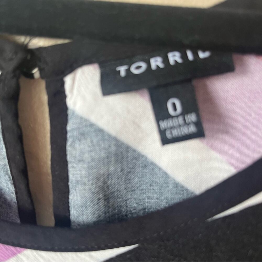 Torrid Striped Tank Top Plus Size 0 - Picture 3 of 4